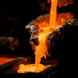 Molten metal